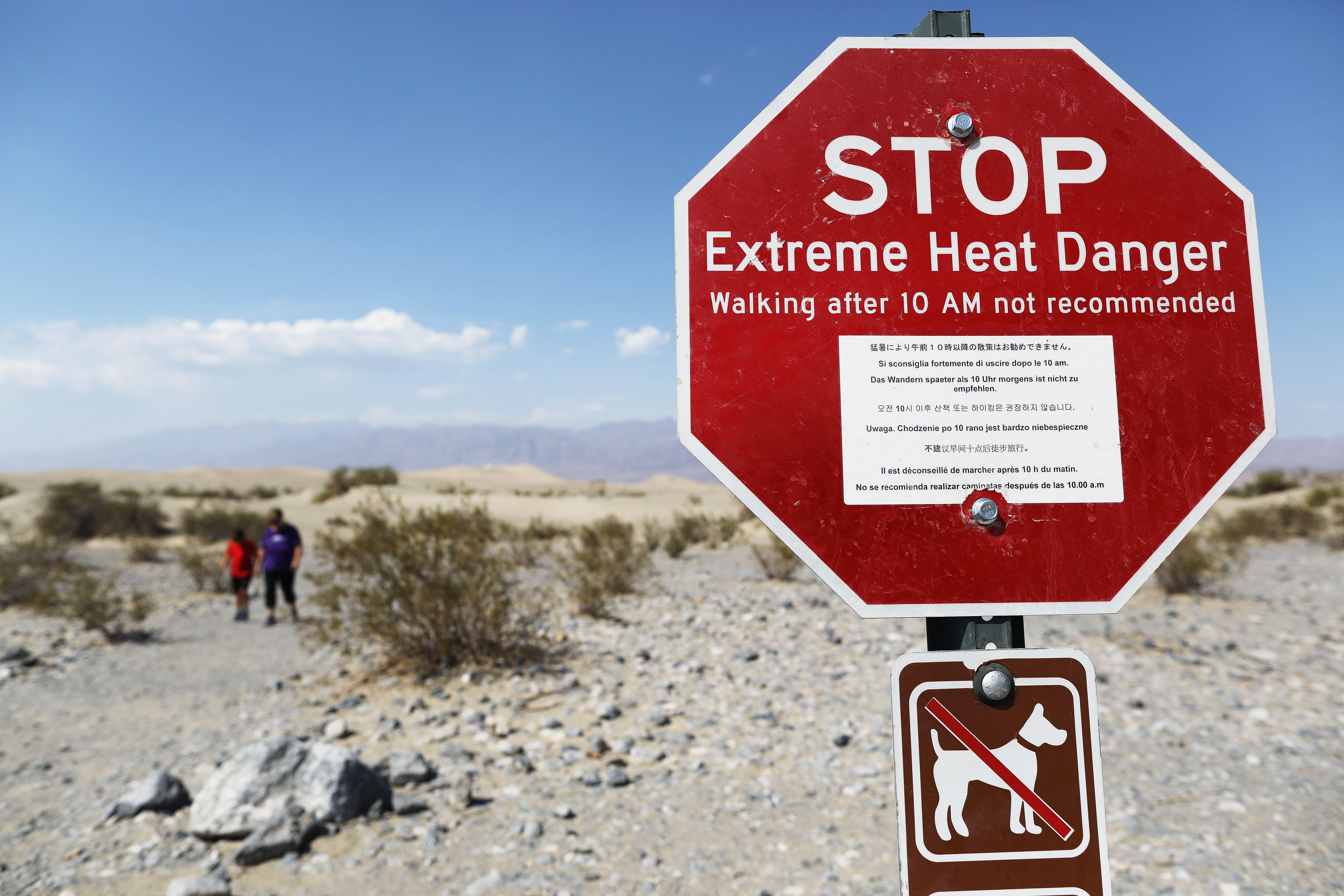Heat Wave In Death Valley - Vimarsana News